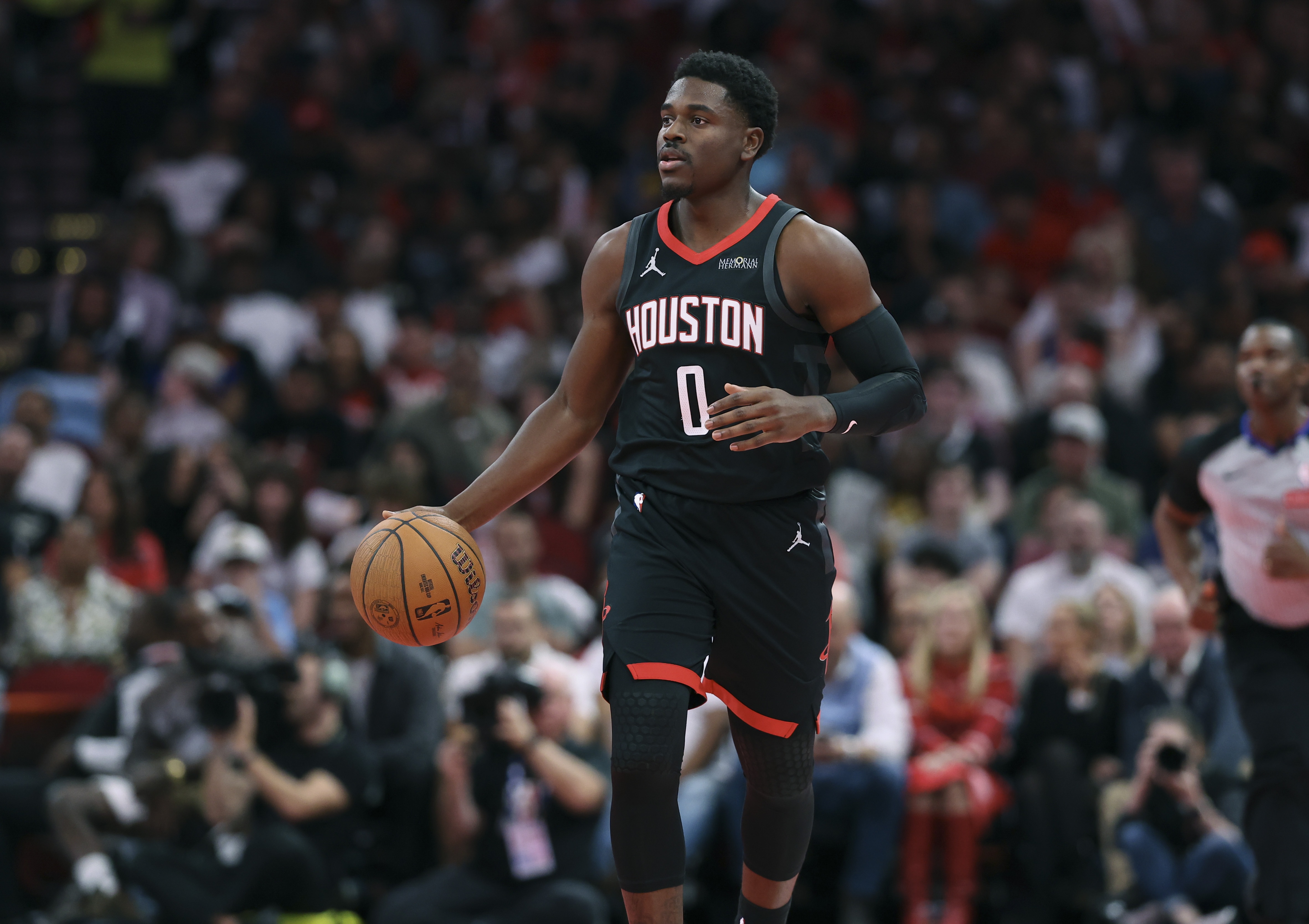 火箭31顺位选中俄亥俄州大得分王桑顿 霍勒迪续约或成疑