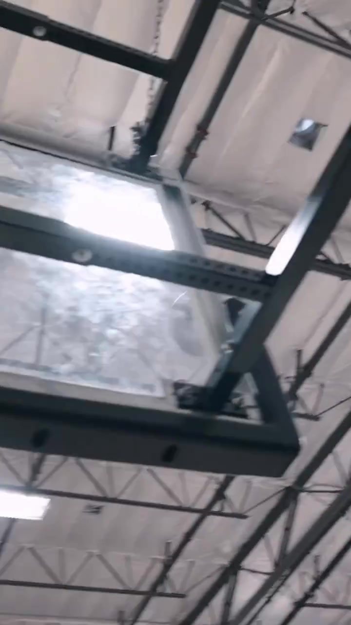 马克西夏训强化低位脚步 翻身跳投成新武器 马克西夏训强化低位脚步 翻身跳投成新武器