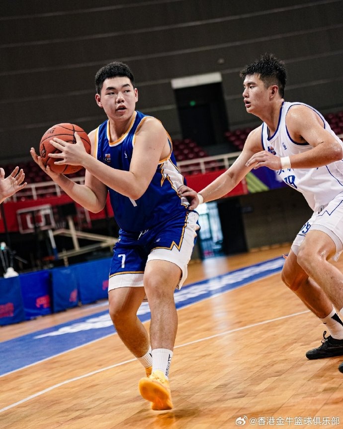 香港金牛U19首战全国联赛创历史 前三场对手包揽冠亚季军