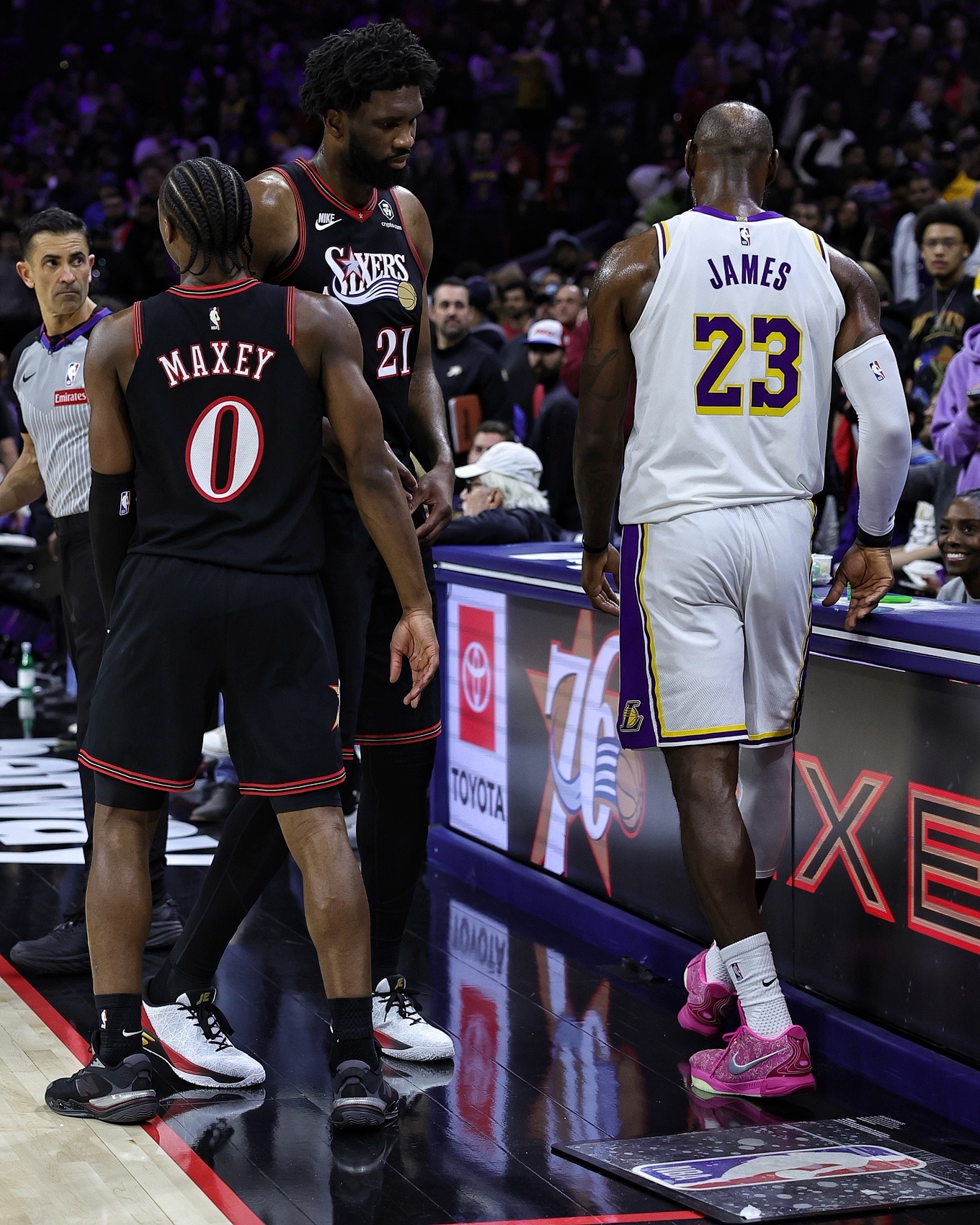 76人NBA杯小组赛赛程公布 首战尼克斯连碰东部劲旅 76人NBA杯小组赛赛程公布 首战尼克斯连碰东部劲旅