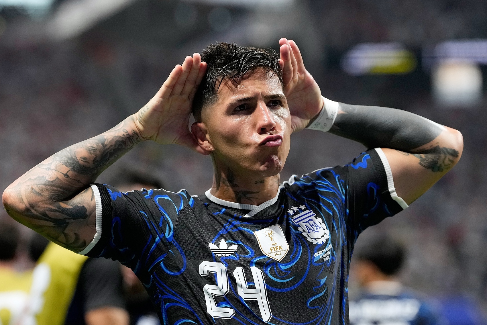 ESPN百大后腰/中前卫:维蒂尼亚力压赖斯罗德里居首 ESPN百大后腰/中前卫:维蒂尼亚力压赖斯罗德里居首